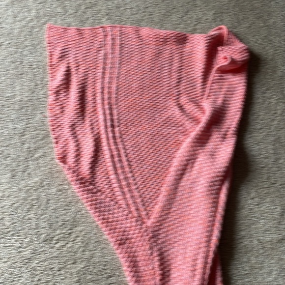 Gorgeous mermaid blanket - Picture 2 of 3